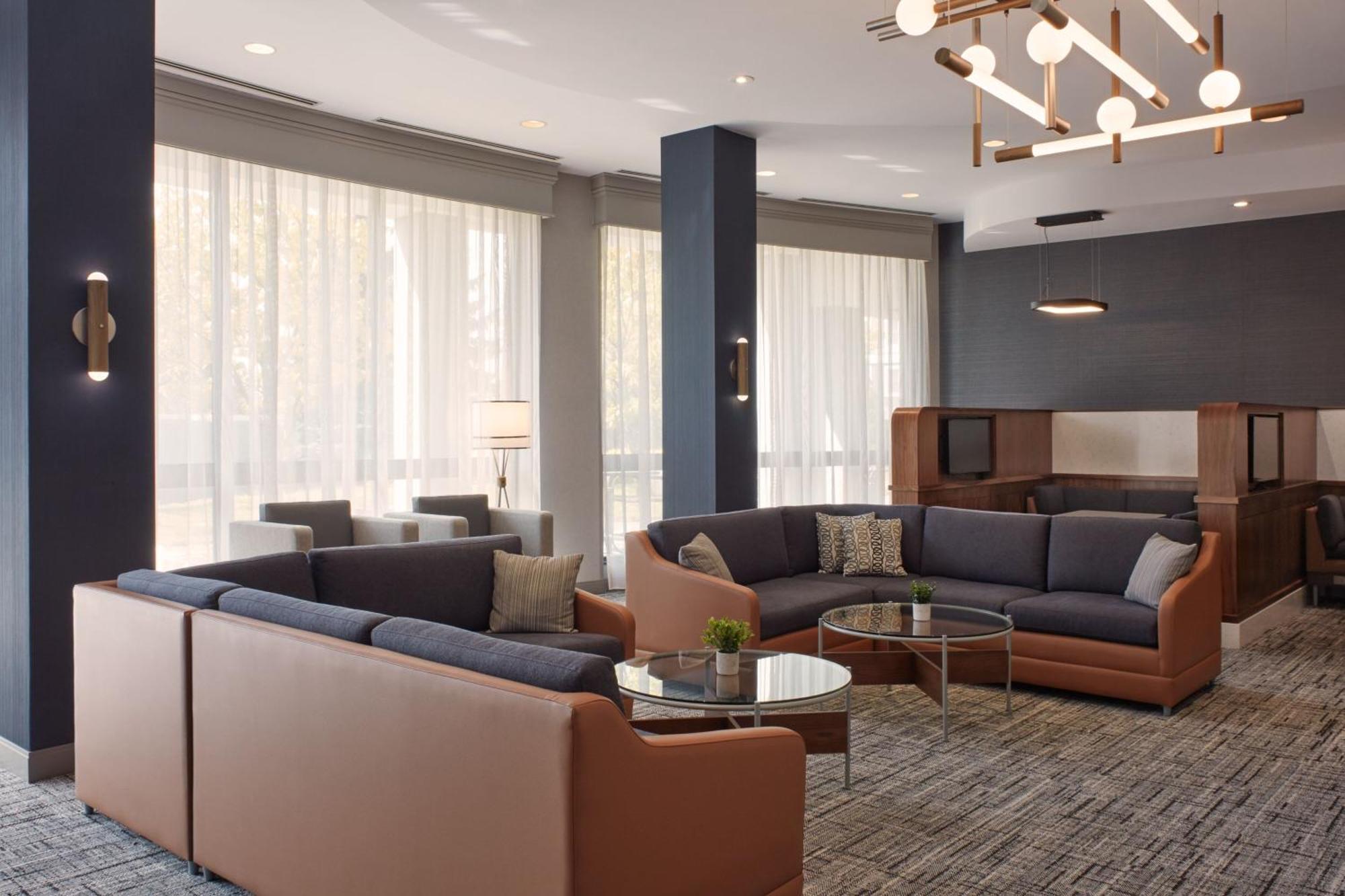 Courtyard By Marriott Mississauga-Airport Corporate Centre West Hotel Ngoại thất bức ảnh