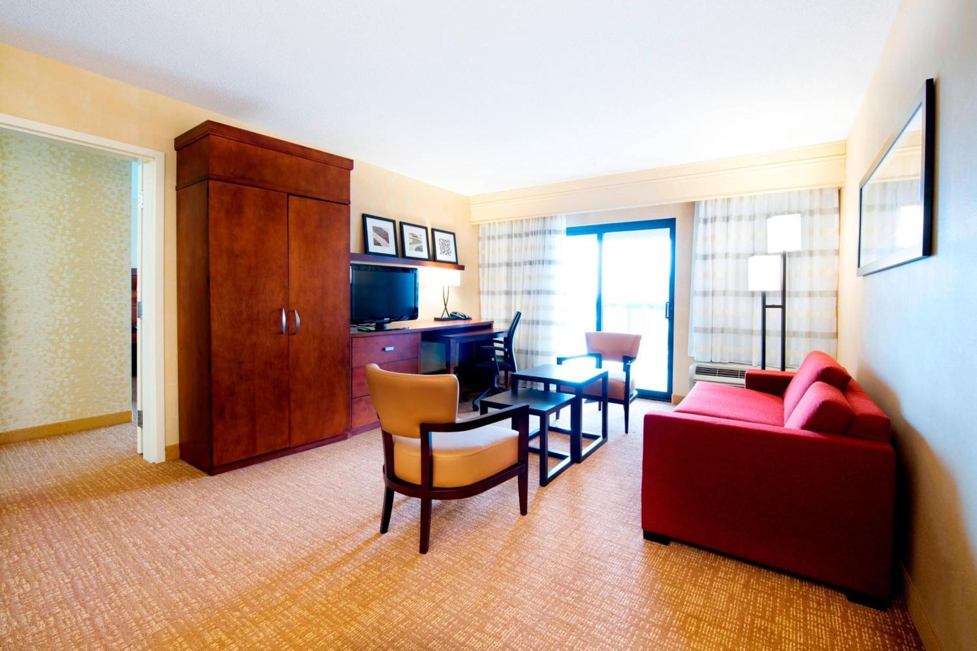 Courtyard By Marriott Mississauga-Airport Corporate Centre West Hotel Ngoại thất bức ảnh
