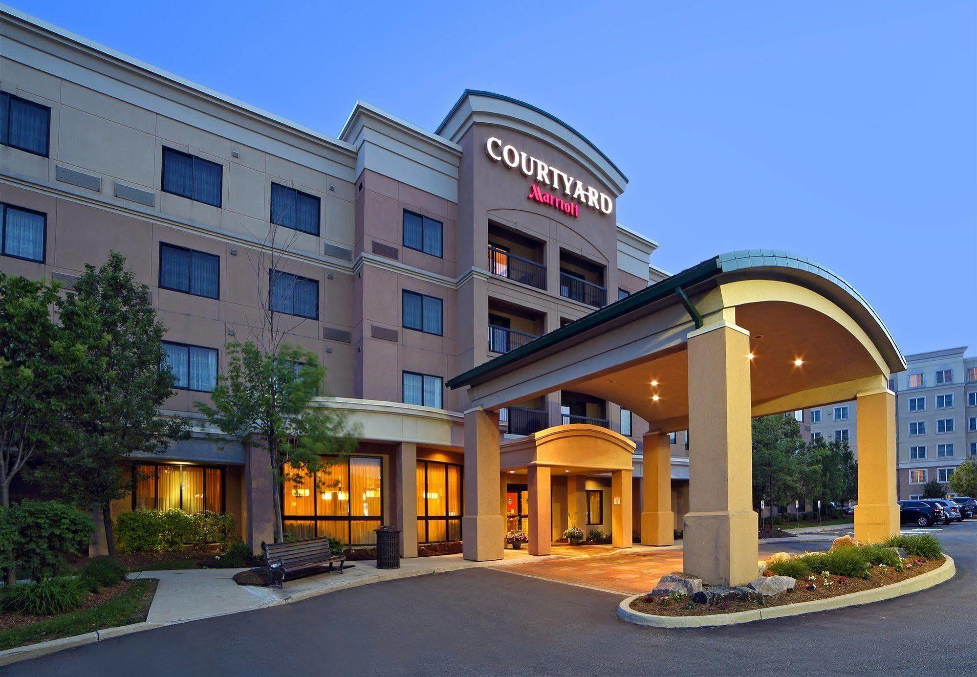 Courtyard By Marriott Mississauga-Airport Corporate Centre West Hotel Ngoại thất bức ảnh