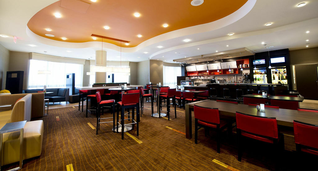 Courtyard By Marriott Mississauga-Airport Corporate Centre West Hotel Ngoại thất bức ảnh